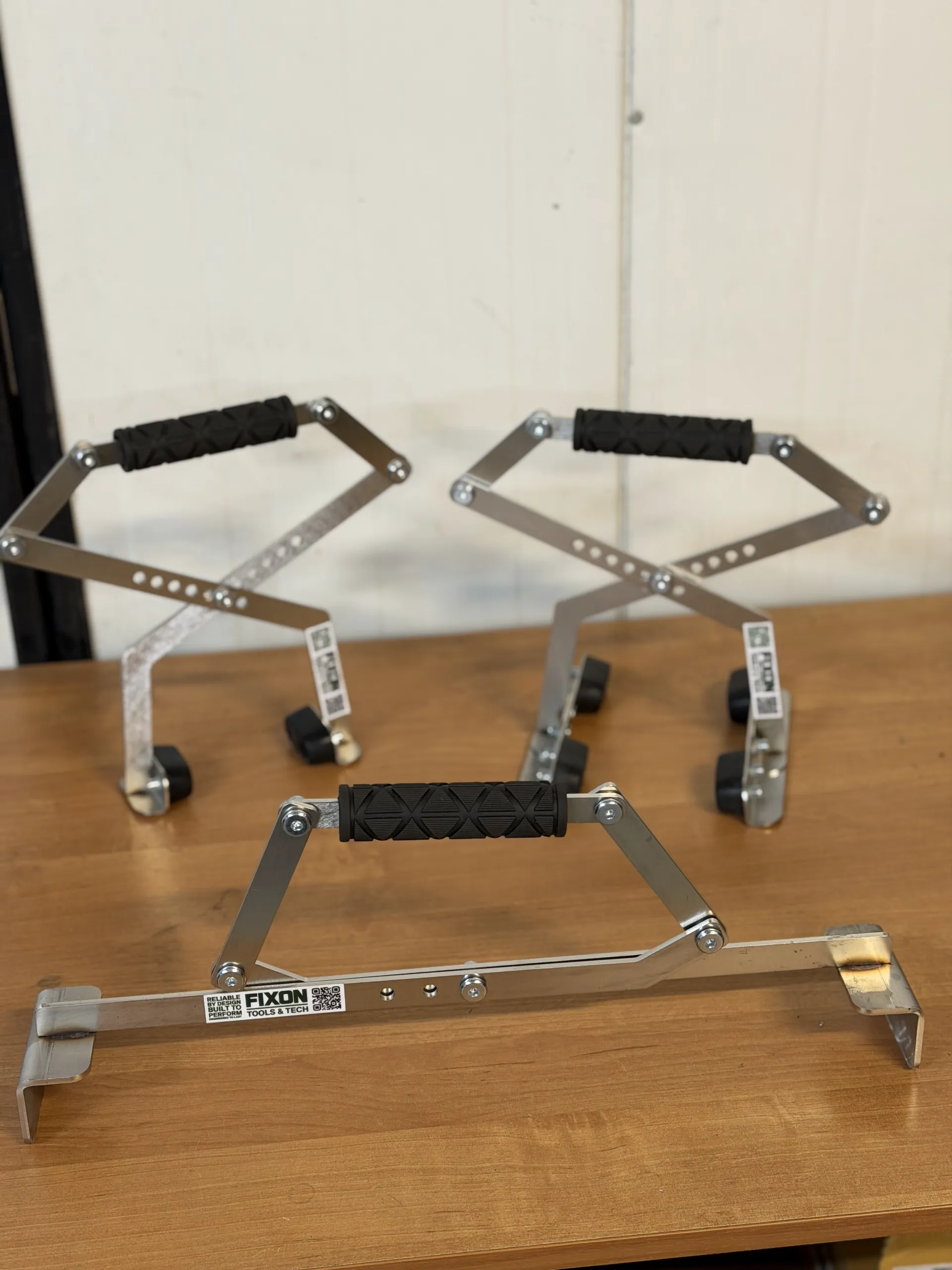 GRIX – ręczny chwytak poprzeczny do obrzeży i płyt (40–350 mm) 6