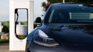 Model3_SuperChager