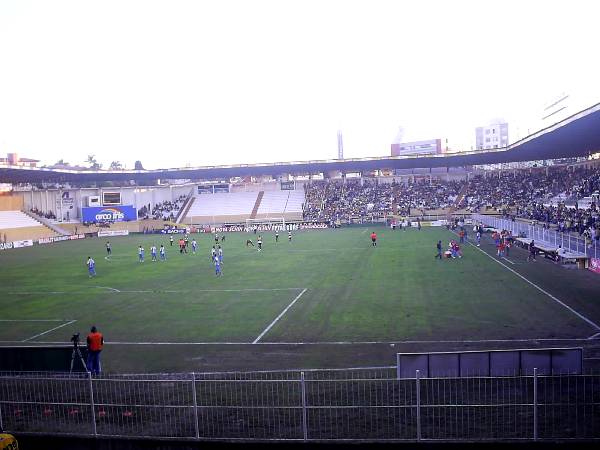 Estádio Heriberto Hülse, Criciúma, Santa Catarina, Brazil