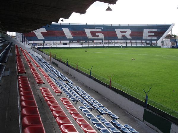 Estadio José Dellagiovanna, San Fernando, Provincia de Buenos Aires, Argentina