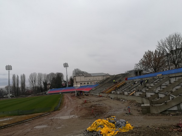 Stadionul Eugen Popescu, Târgovişte, Romania