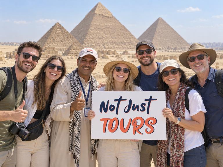 Classic Cairo Explorer – Egyptian Museum & Pyramids