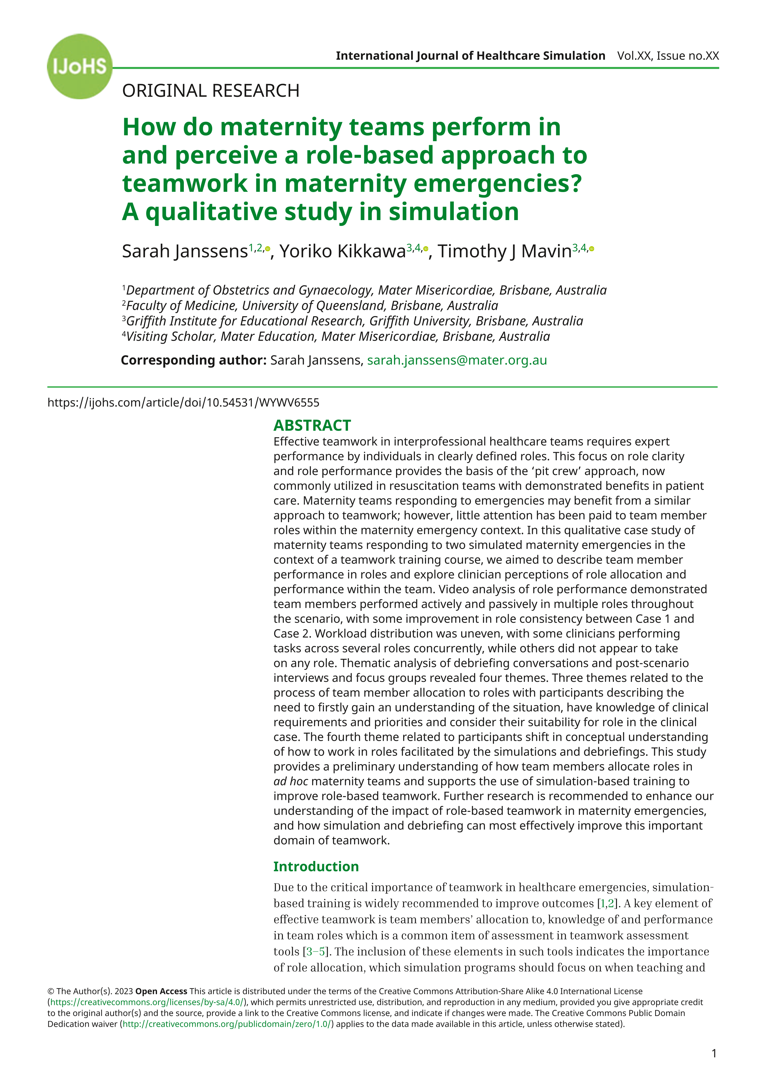 How do maternity teams perform in and perceive a role-based