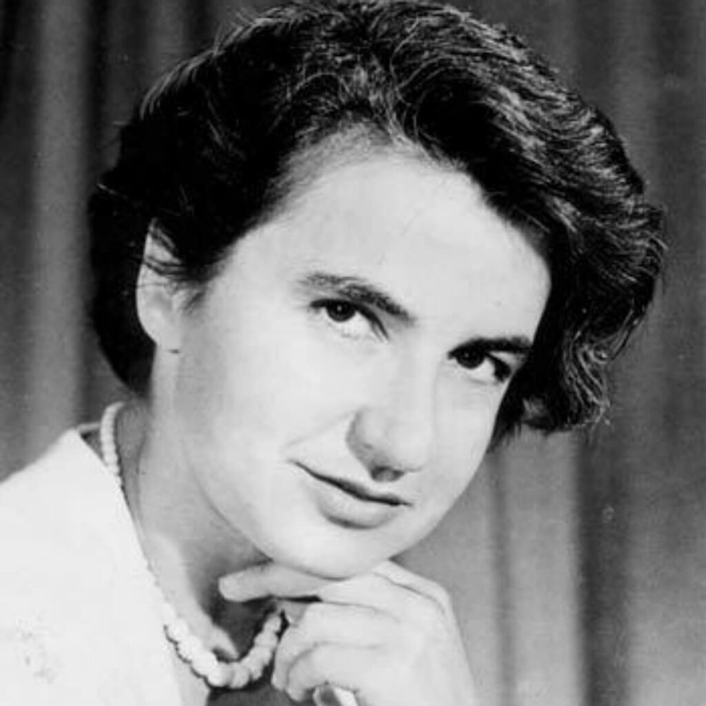 Mulheres na Ciência: Rosalind Franklin contribuiu principalmente com descobertas sobre o DNA