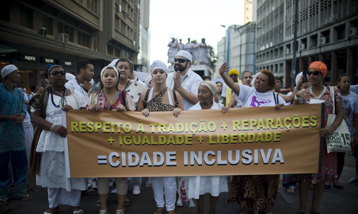 Em 2016, marcha em Porto Alegre (RS) pedia o fim da intolerância religiosa 