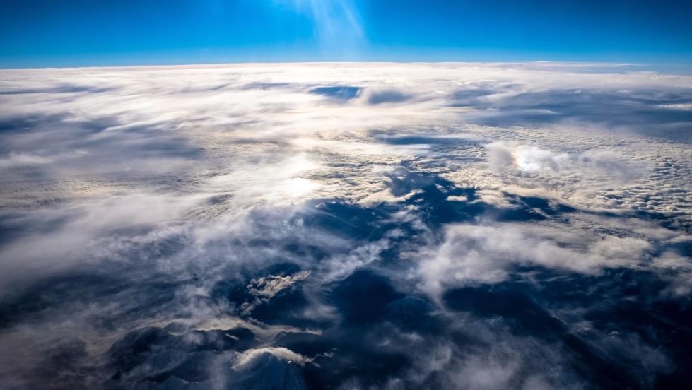 nuvens sobre a Terra