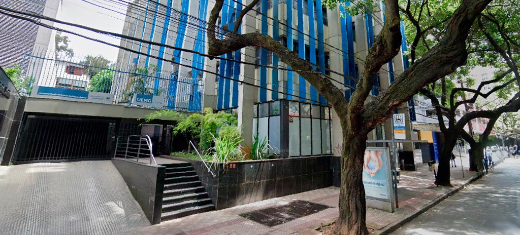 imagem mostra campus da uemg