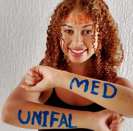 Vanessa Santos Claro - Medicina Unifal