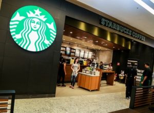 Starbucks e Subway pedem socorro por crise financeira