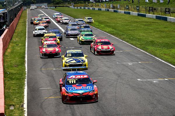 As experiências exclusivas para o fã da Stock Car no Velocitta