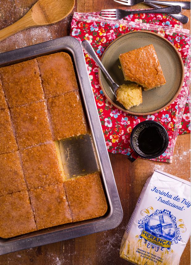 Confira duas deliciosas receitas de bolo de milho