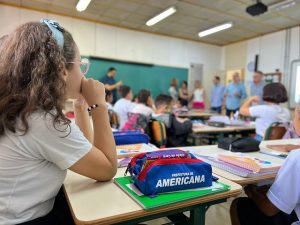 Educação Americana convoca professores