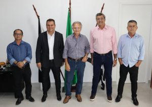 Macris visita Câmara de Nova Odessa 