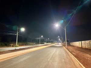 Luz de LED chega à Estrada da Servidão