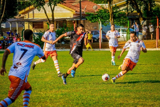 Jogue Fácil - O final de semana promete ser recheado de jogos