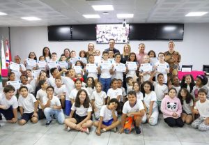 Alunos do Alcindo na sessão simulada do “Câmara Jovem”