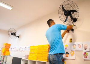 Escolas Municipais recebem novos ventiladores em Santa Bárbara