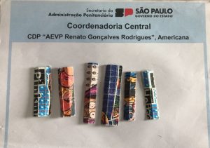 Mulher leva droga sintética pro CDP e cai pra PM