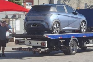 Donos fazem teste 'limite' com BYD e vão até 500kms