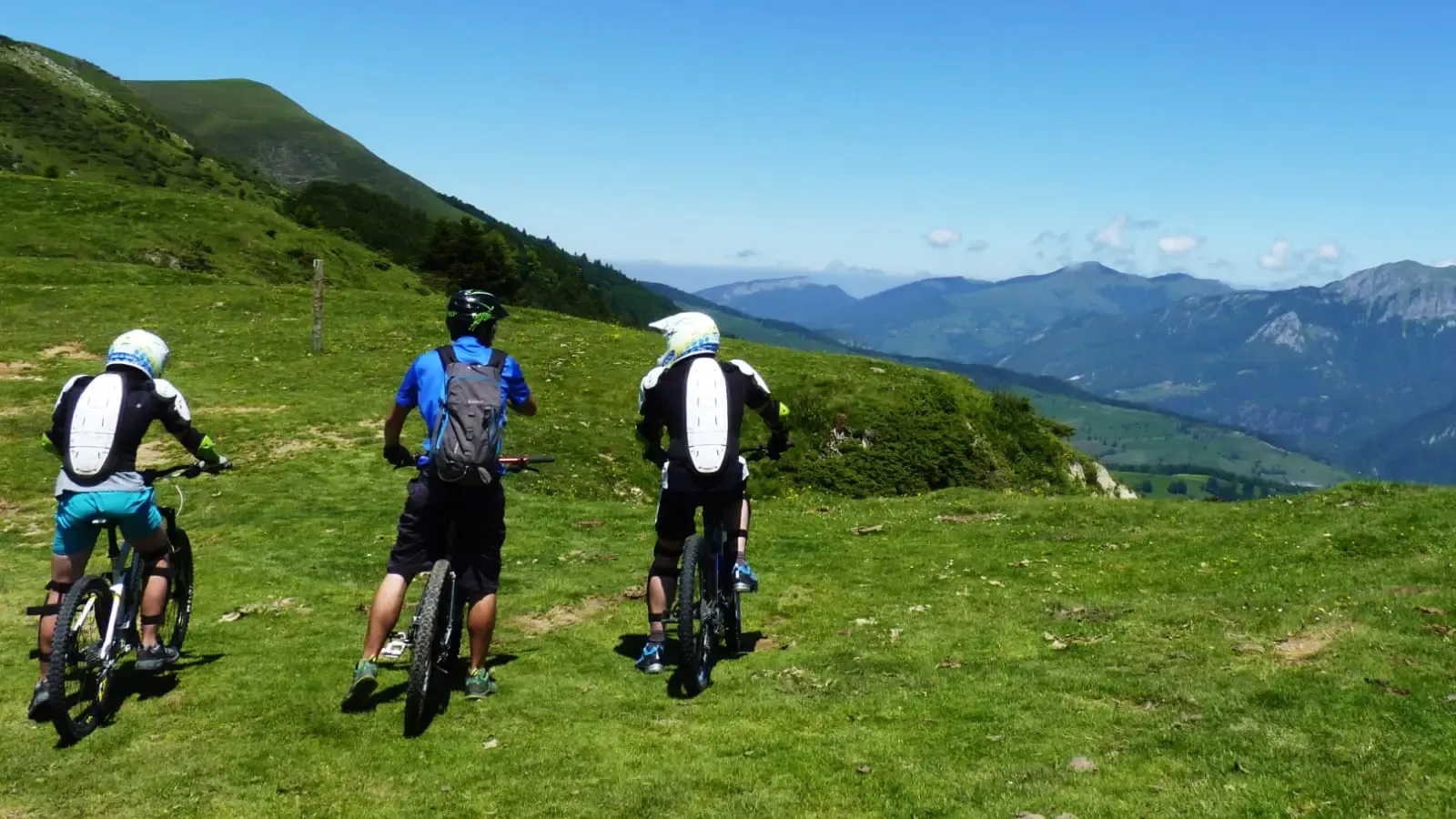 VTTAE pyrenee trekking