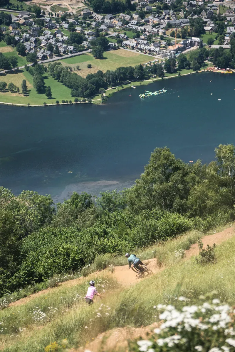 Bike Park Peyragudes - Vue sur le lac