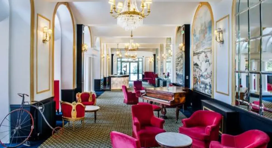 Hôtel à à Cauterets - Lobby