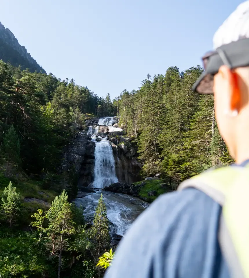 Pont d'espagne à Cauterets - Vue sur la cascade