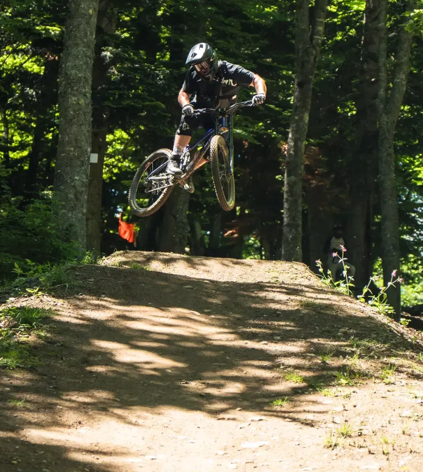 Bikepark - Saut et whip