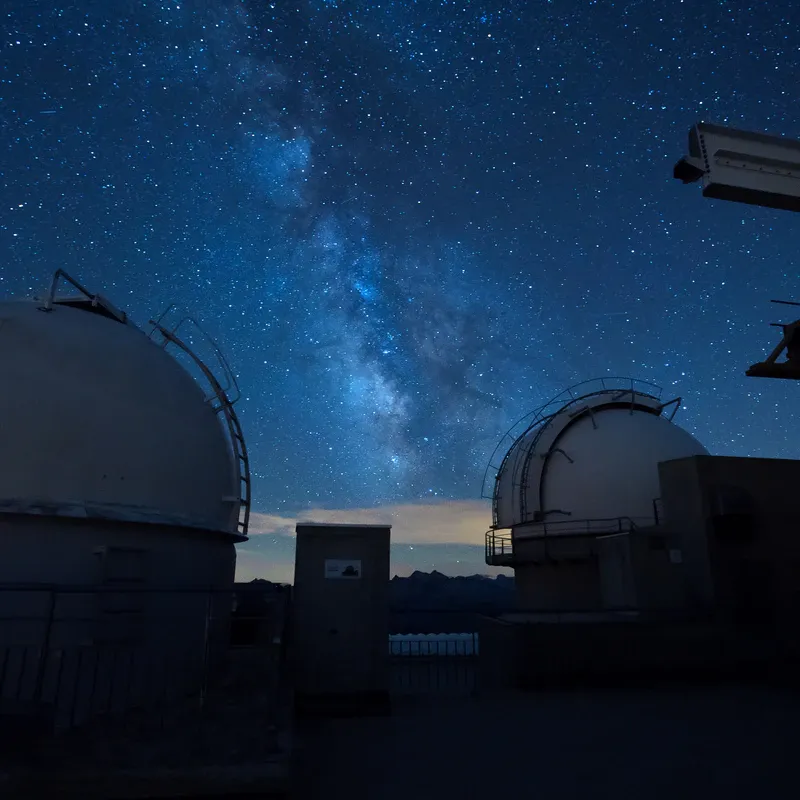 Starry night at Pic du Midi