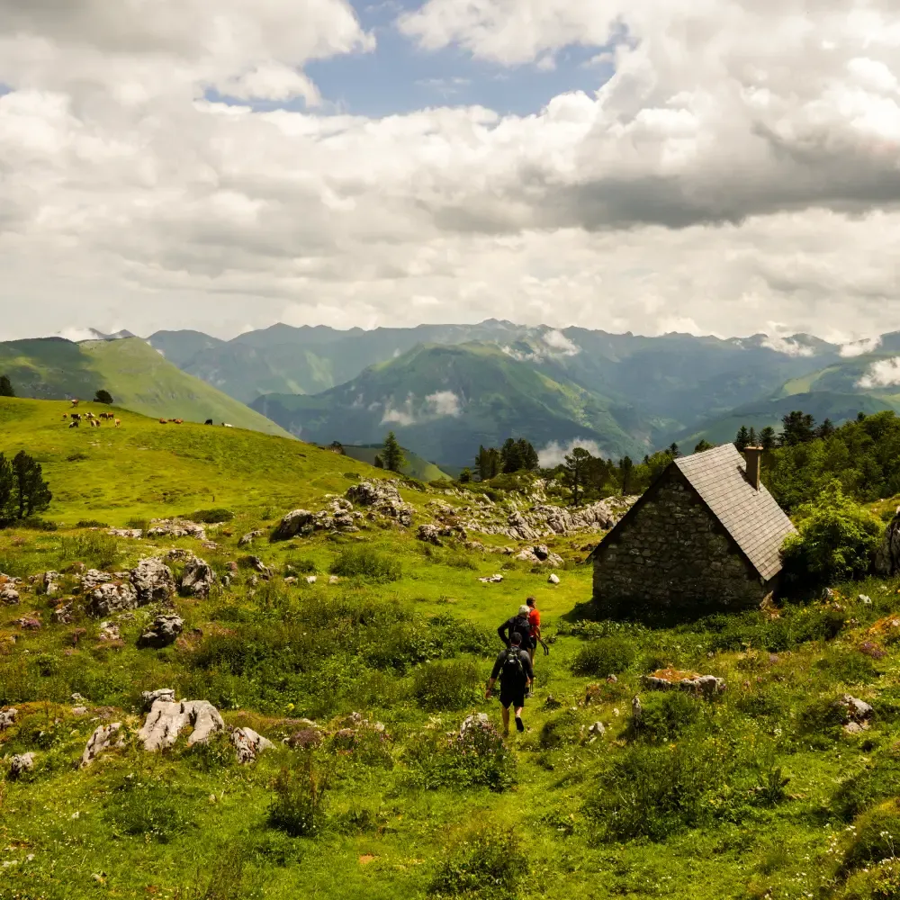 rando la pierre saint martin en ete