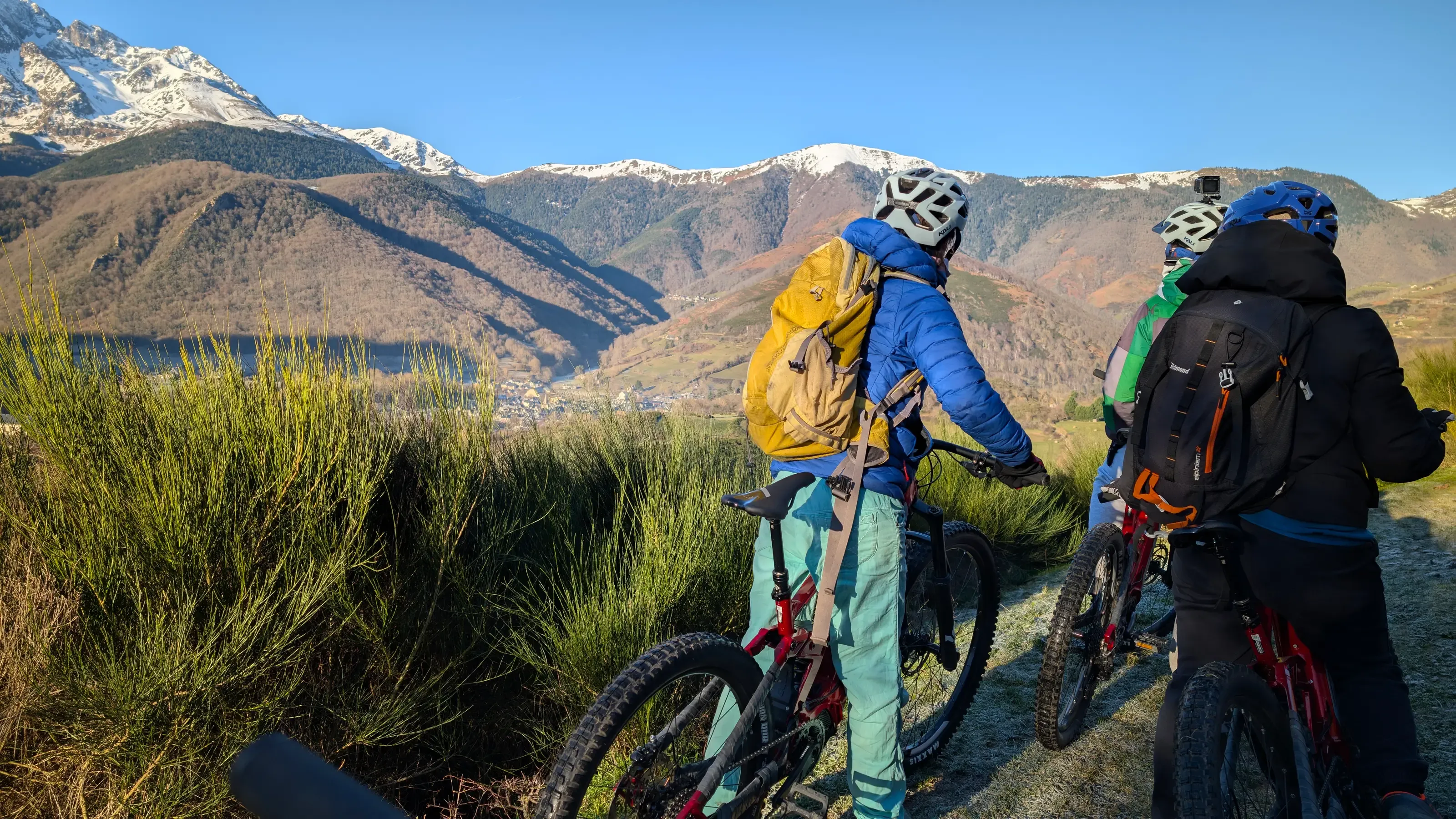 Pyrenées Trekking VTTAE
