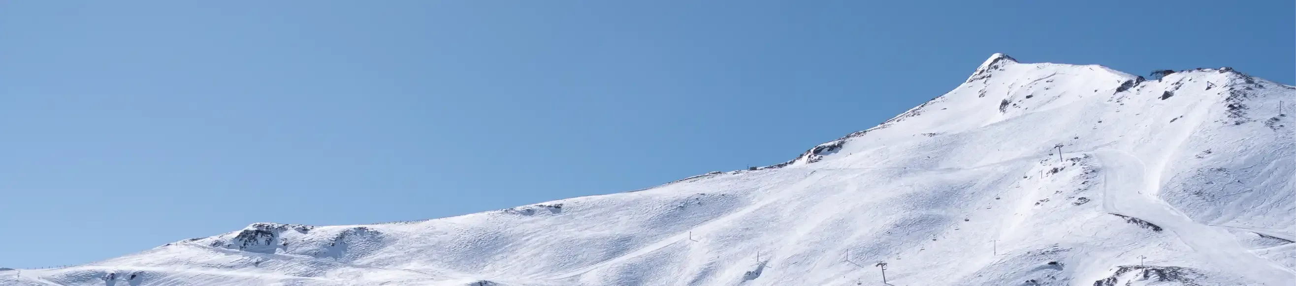 haut du domaine skiable de piau engaly