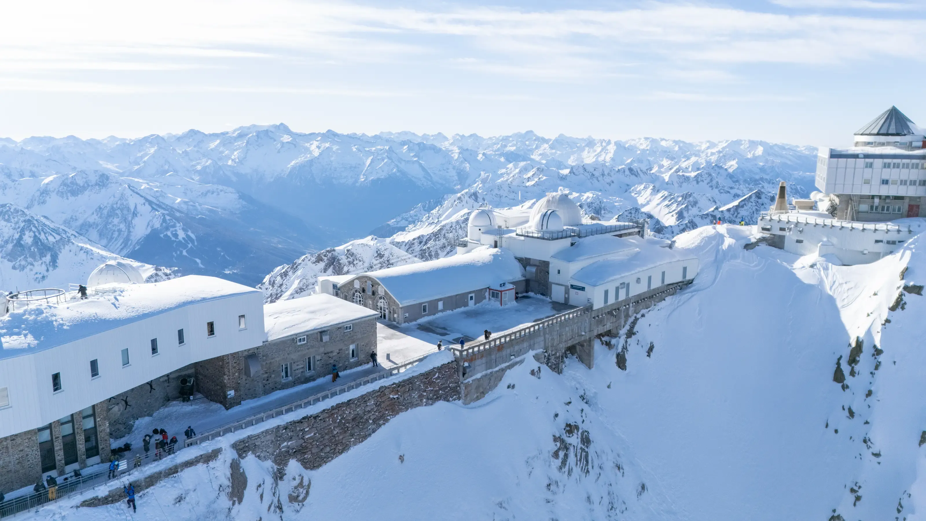 Pic du midi de bigorre en drone