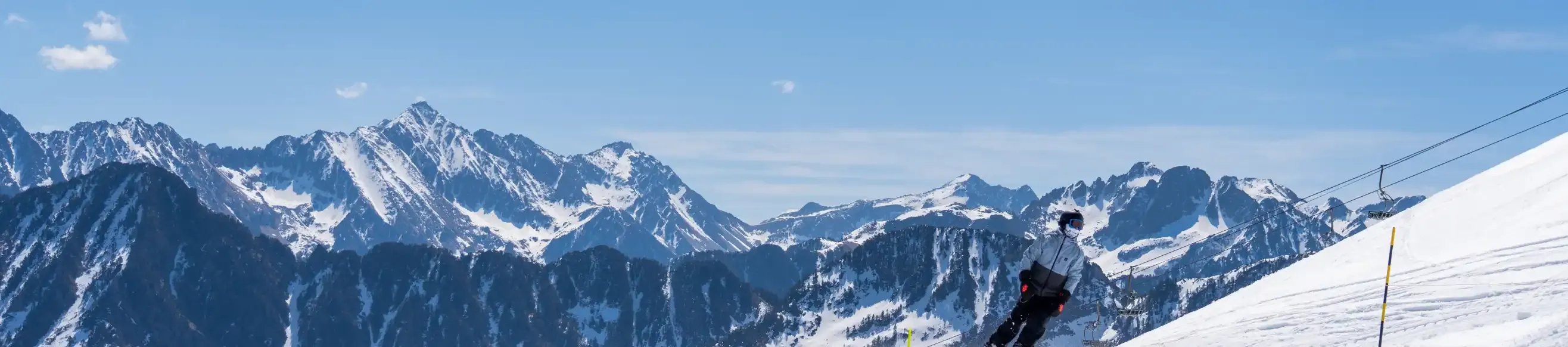 Panorama of the Cauteret cirque in winter