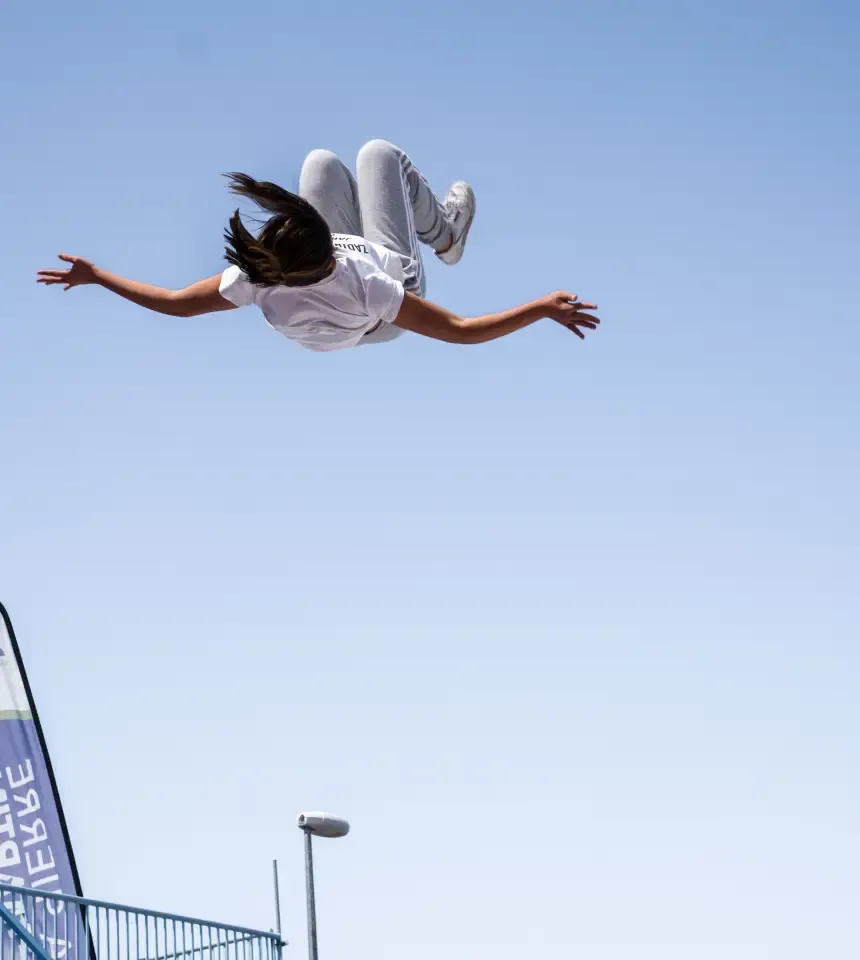 La Pierre Saint martin - Saut sur le Big Air Bag