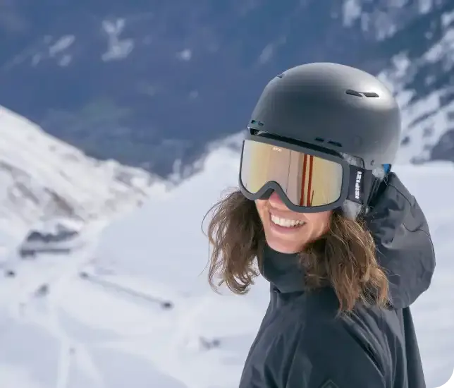 portrait-skieuse-cirque-lys-cauterets