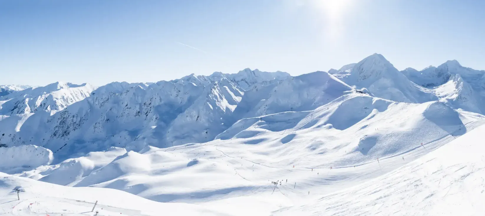 domaine skiable peyragudes sous la neige