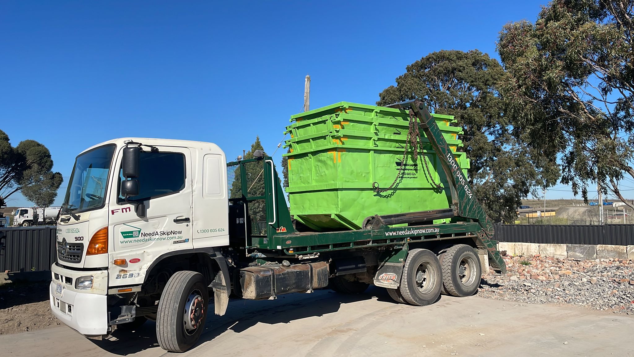 skip-truck