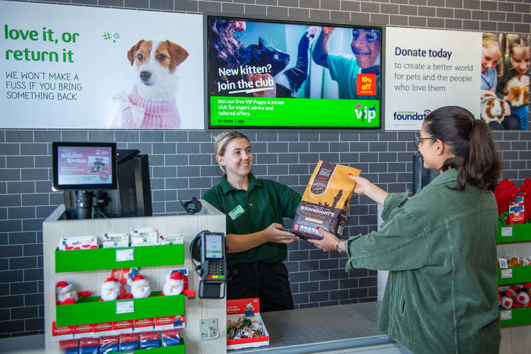New customers can sign up to Pets at Home's free VIP club to receive 10% off their first shop and 25% off their first full groom at The Groom Room (Image: Pets at Home)