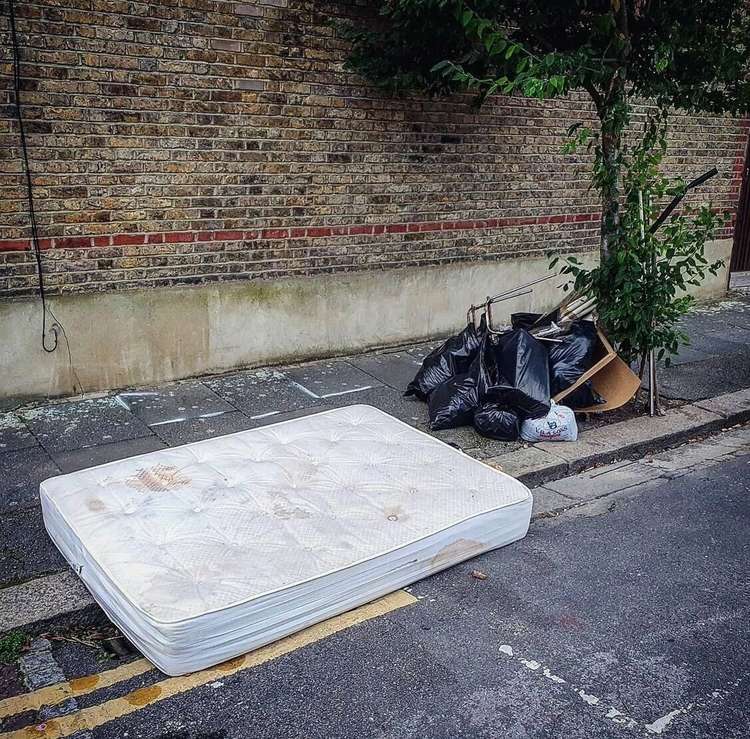 A dirty mattress dumped on a Tooting Street (Image: @Make_Tooting_Tidy on Instagram)
