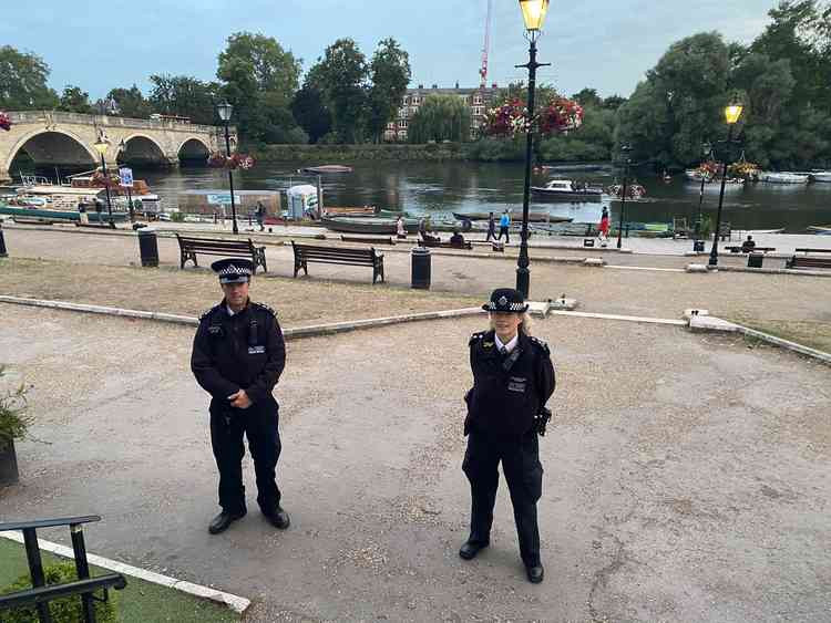 Officers at Richmond Riverside. Photo posted on Twitter by @SolimanMSC