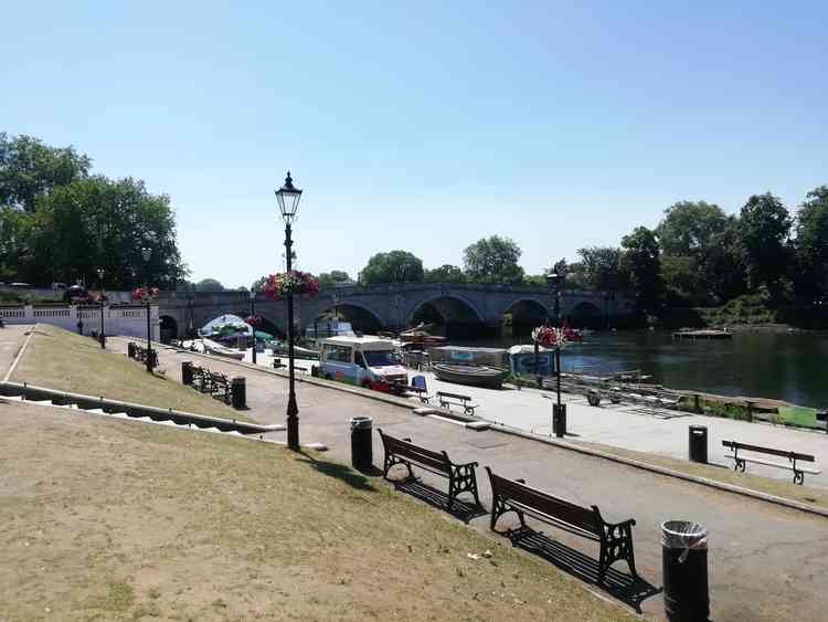 A quiet Richmond Riverside