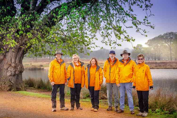 Volunteer Rangres in Richmond Park