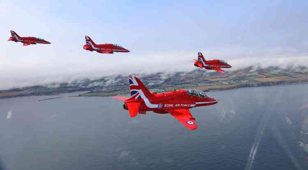 Red Arrows flying over the East Coast on VJ Day 2020. Photo by @RAFRed1
