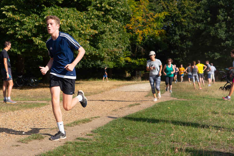 Richmond parkrun photographed by Colin Anthony