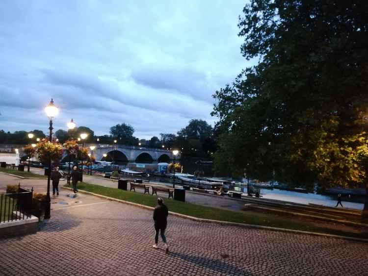 Evening on Richmond Riverside