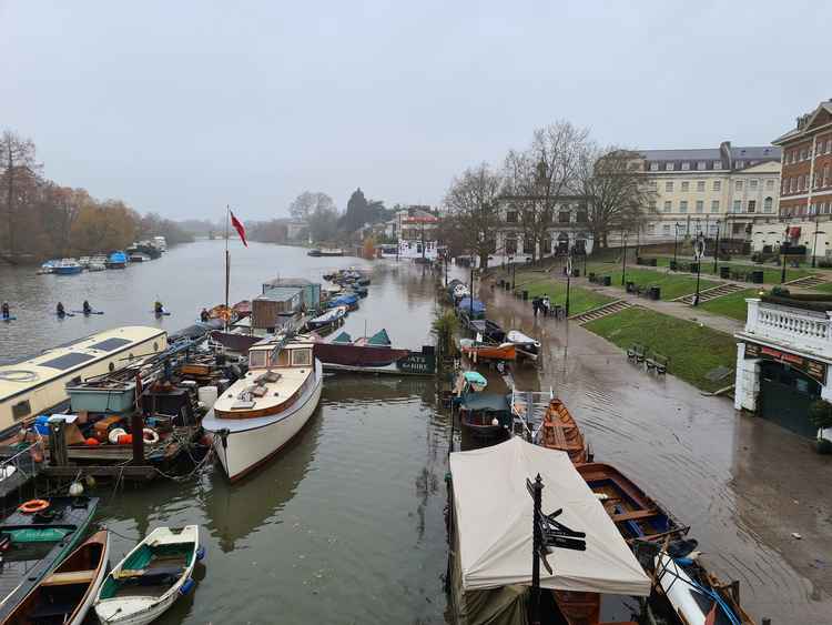 Iconic view from the other side of the bridge