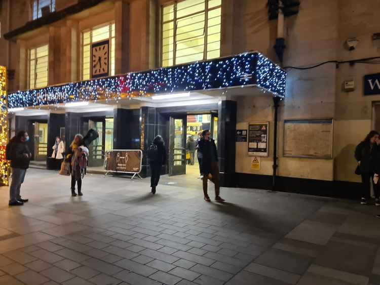 Richmond Station at Christmas