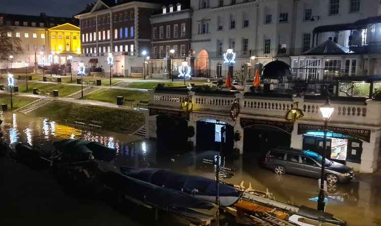 Vehicles are banned from parking on the riverside (stock image)