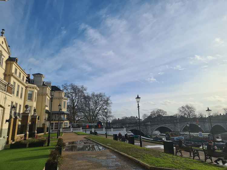 A lovely day on Richmond Riverside